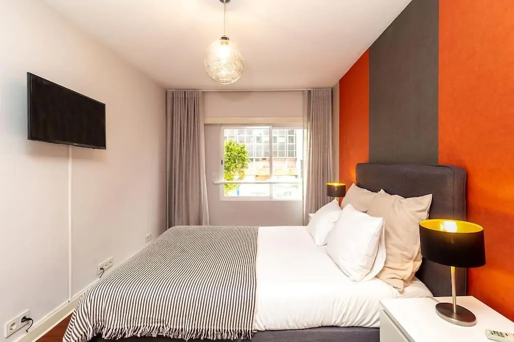 Ola Lisbon - Olaias Apartment
